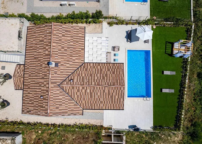 Villa Verde 빌라 *